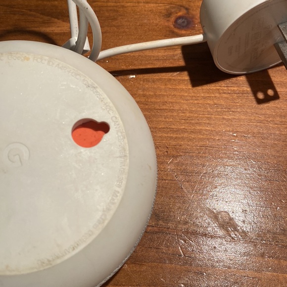 Google Home - Picture 5 of 6